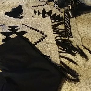 Banana USA wrap sweater with gold sparkle sz m